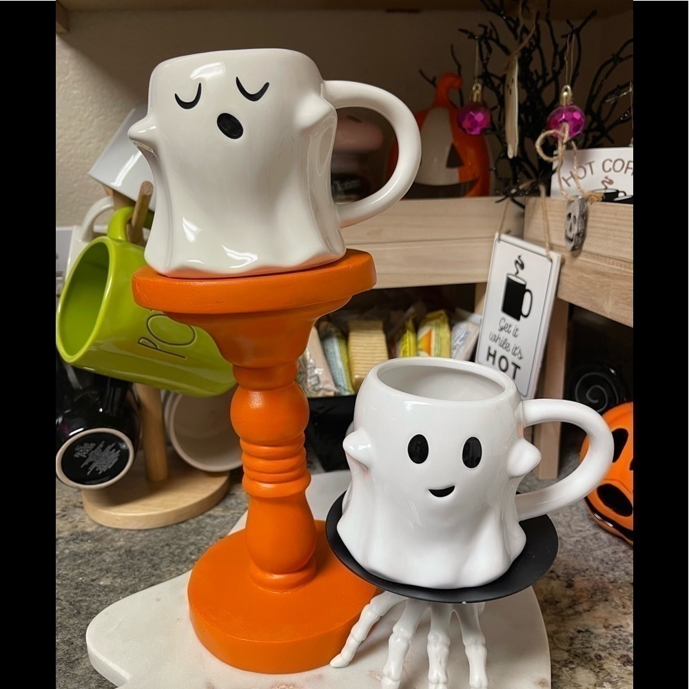 Target threshold 2021/2022 👻 ghost mug only